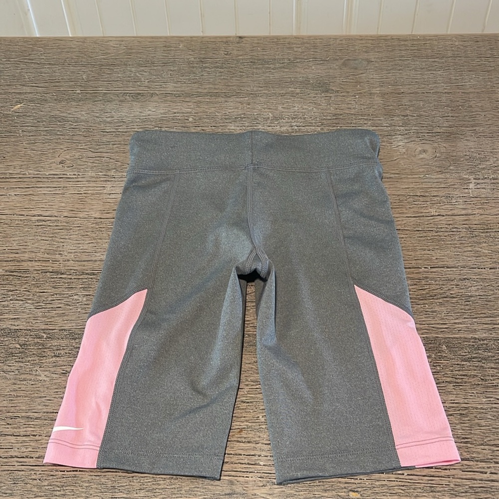 Nike Dri-FIT‎ Colorblock Gray Pink Biker Shorts Girls Size M - Picture 5 of 5